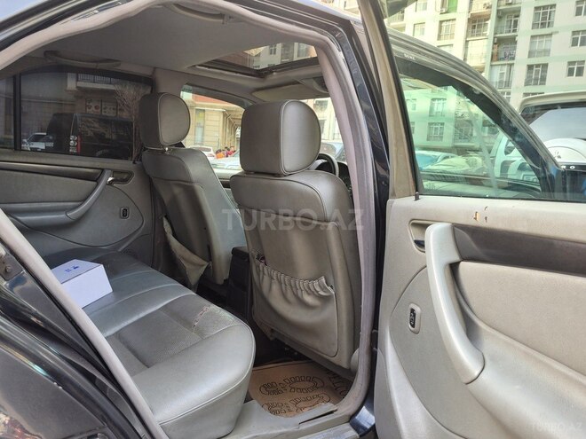 Mercedes C 200 1999, 280,000 km - 2.0 l - Bakı