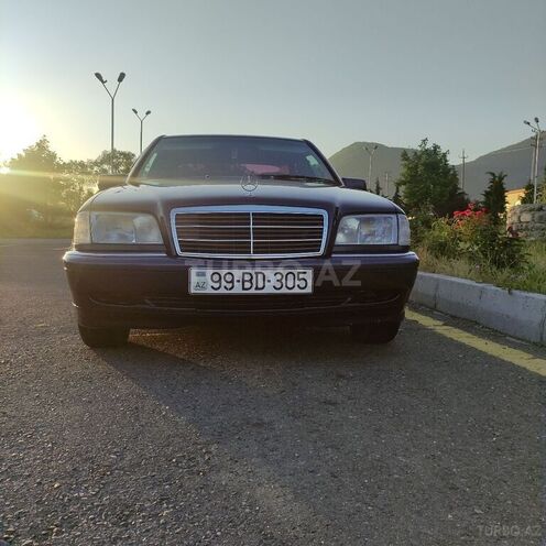 Mercedes C 180 1998, 289,000 km - 1.8 l - Qəbələ