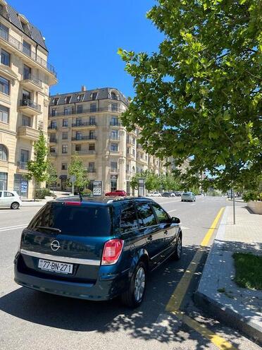 Opel Astra 2007, 250,000 km - 1.4 l - Bakı