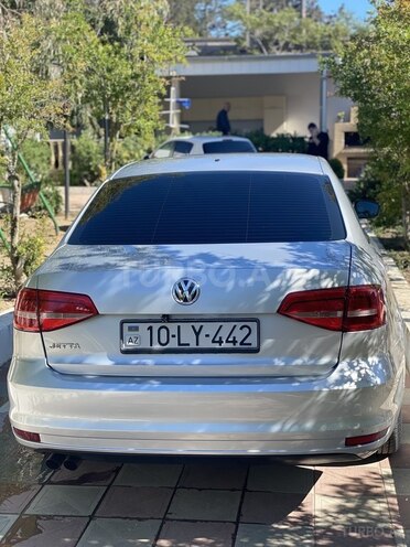 Volkswagen Jetta 2015, 75,000 km - 2.0 l - Bakı