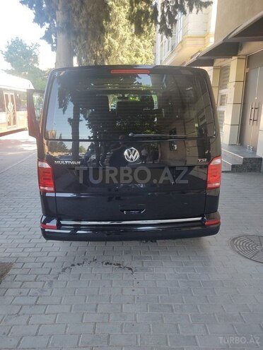 Volkswagen Multivan 2017, 94,070 km - 2.0 л - Bakı