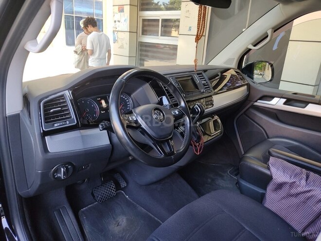 Volkswagen Multivan 2017, 94,070 km - 2.0 л - Bakı
