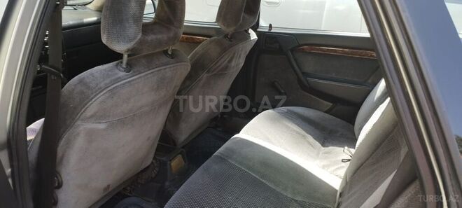 Opel Vectra 1995, 358,543 km - 1.8 l - Bakı