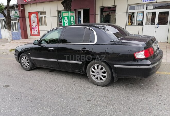 Kia Opirus 2006, 215,000 km - 3.5 l - Quba