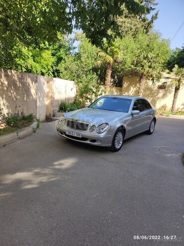 Mercedes E 180 2003, 301,000 km - 1.8 л - Bakı