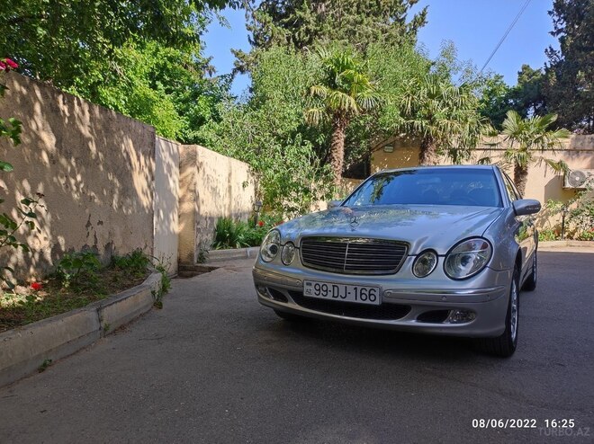 Mercedes E 180 2003, 301,000 km - 1.8 л - Bakı