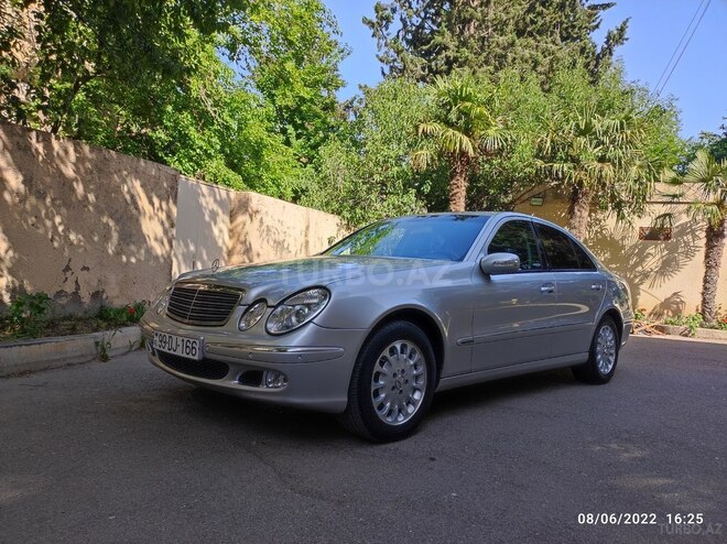 Mercedes E 180 2003, 301,000 km - 1.8 л - Bakı