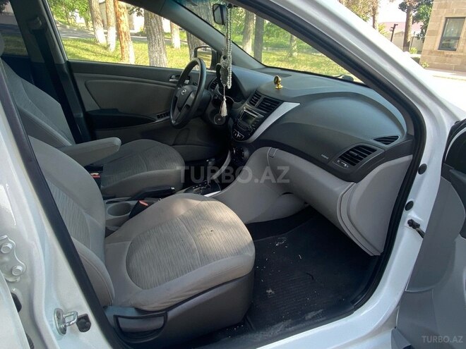Hyundai Accent 2016, 151,278 km - 1.6 l - Bakı
