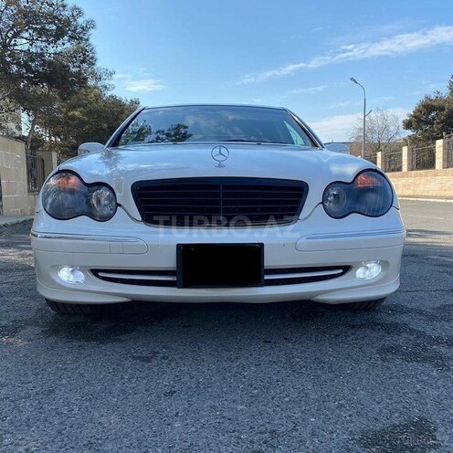 Mercedes C 240 2003, 184,000 km - 2.4 l - Bakı
