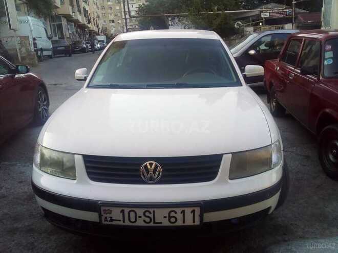 Volkswagen Passat 1999, 200,000 km - 1.8 л - Bakı