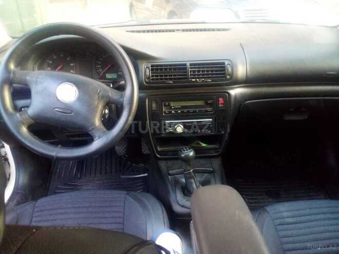 Volkswagen Passat 1999, 200,000 km - 1.8 л - Bakı