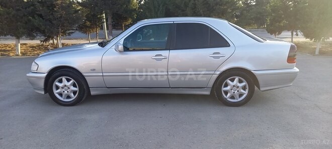 Mercedes C 220 1999, 458,620 km - 2.2 l - Bakı