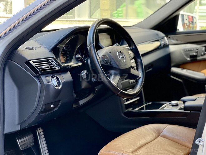 Mercedes E 300 2011, 217,000 km - 3.0 l - Bakı