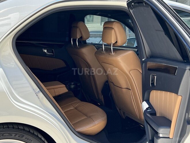 Mercedes E 300 2011, 217,000 km - 3.0 l - Bakı