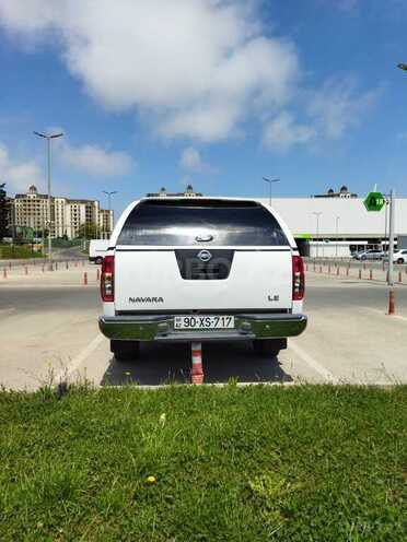 Nissan Navara 2008, 168,000 km - 2.5 л - Bakı