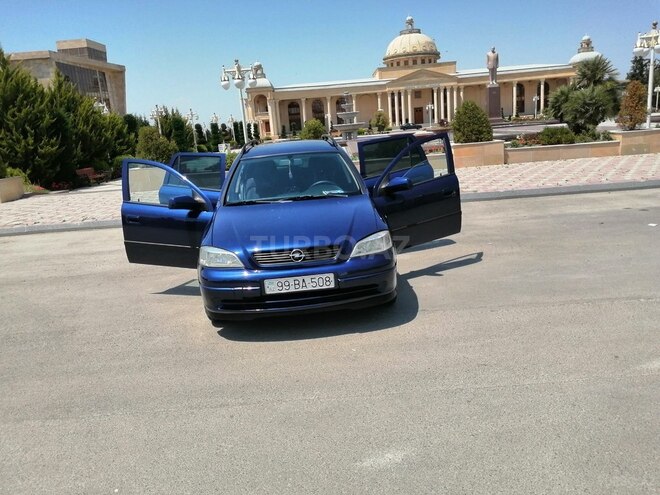 Opel Astra 2000, 562,000 km - 1.4 л - Ucar