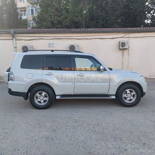 Mitsubishi Pajero 2008, 149,000 km - 3.0 л - Bakı
