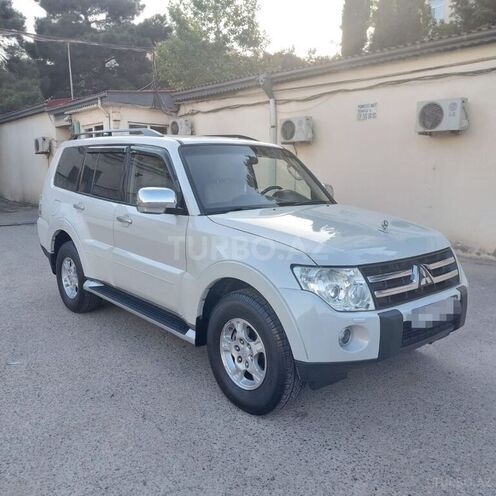 Mitsubishi Pajero 2008, 149,000 km - 3.0 л - Bakı