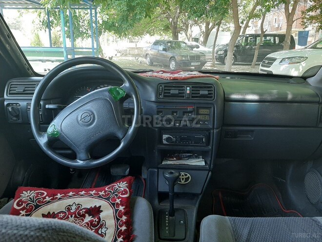 Opel Vectra 1994, 340,000 km - 2.0 l - Bakı