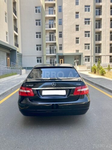 Mercedes E 220 2009, 252,000 km - 2.2 l - Bakı