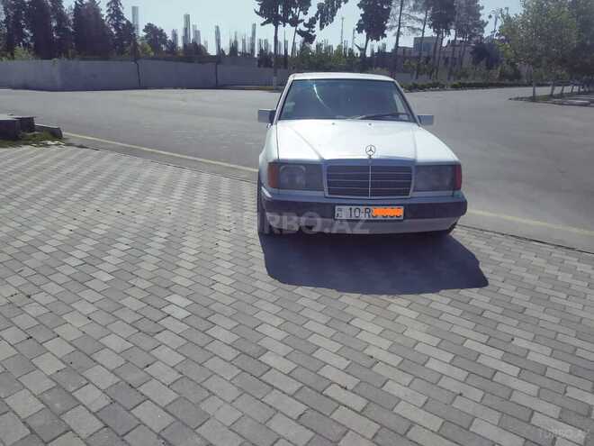 Mercedes E 200 1991, 446,584 km - 2.0 l - İmişli