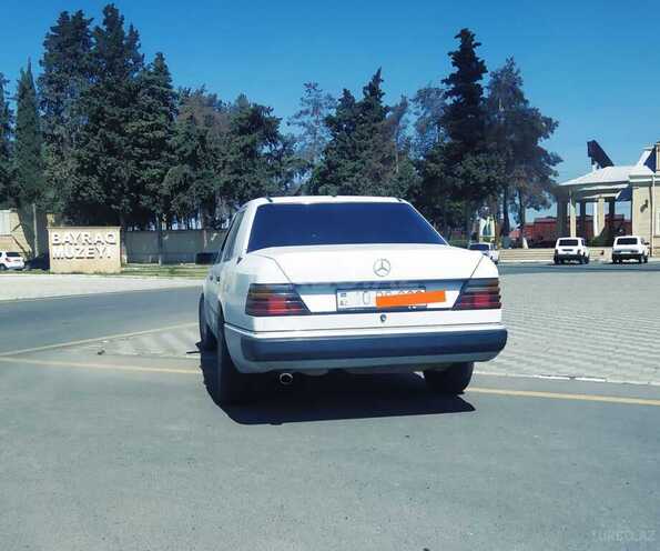 Mercedes E 200 1991, 446,584 km - 2.0 l - İmişli