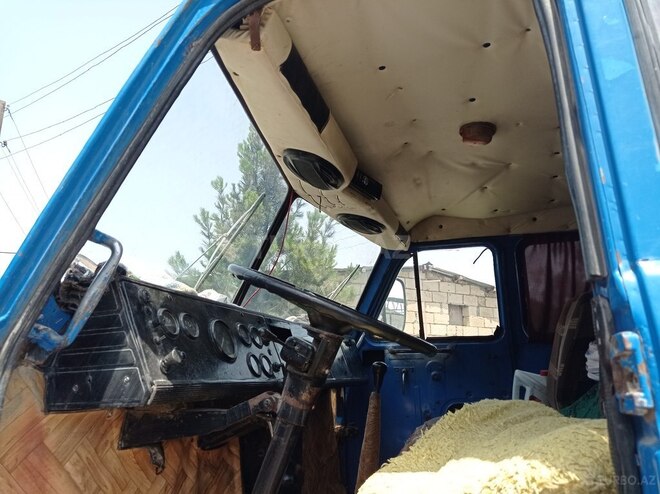 MAZ 5549 1985, 127,262 km - 11.0 l - Sabirabad