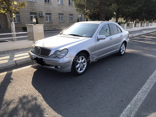 Mercedes C 240 2001, 235,426 km - 2.6 l - Şirvan