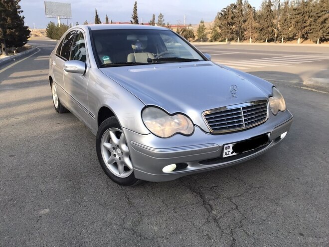 Mercedes C 240 2001, 235,426 km - 2.6 l - Şirvan