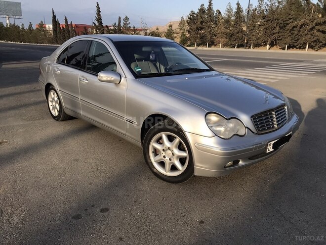 Mercedes C 240 2001, 235,426 km - 2.6 l - Şirvan