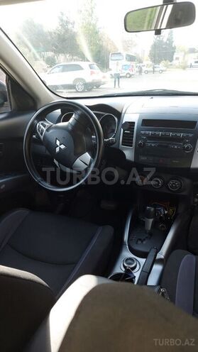 Mitsubishi Outlander 2007, 195,860 km - 2.4 л - Bakı
