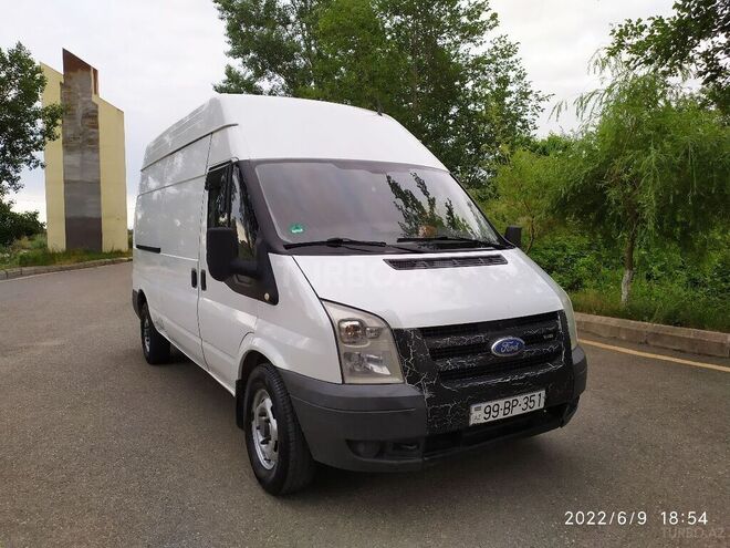 Ford Transit 2008, 209,000 km - 2.4 л - Quba