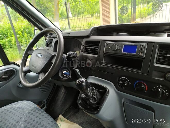 Ford Transit 2008, 209,000 km - 2.4 л - Quba