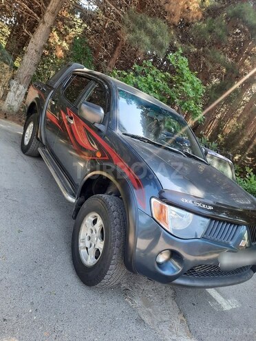 Mitsubishi L200 2007, 231,400 km - 2.5 l - Bakı