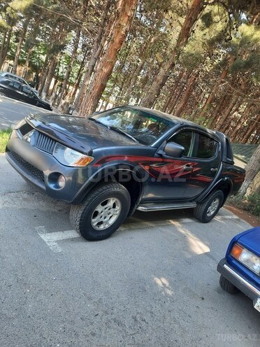 Mitsubishi L200 2007, 231,400 km - 2.5 l - Bakı