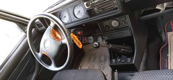 LADA (VAZ) 2107 2010, 100,000 km - 1.6 л - Sabirabad