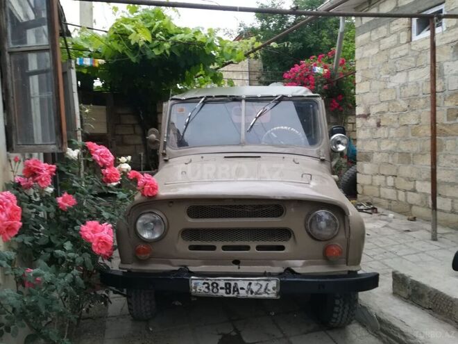 UAZ 469 1990, 500,000 km - 2.5 l - Qusar