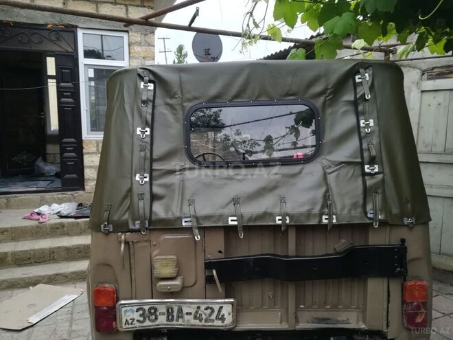UAZ 469 1990, 500,000 km - 2.5 l - Qusar
