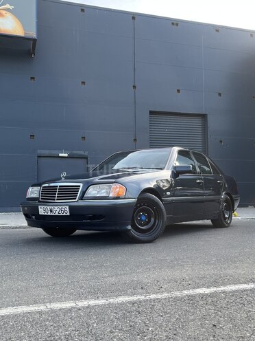 Mercedes C 180 1998, 275,000 km - 1.8 l - Bakı