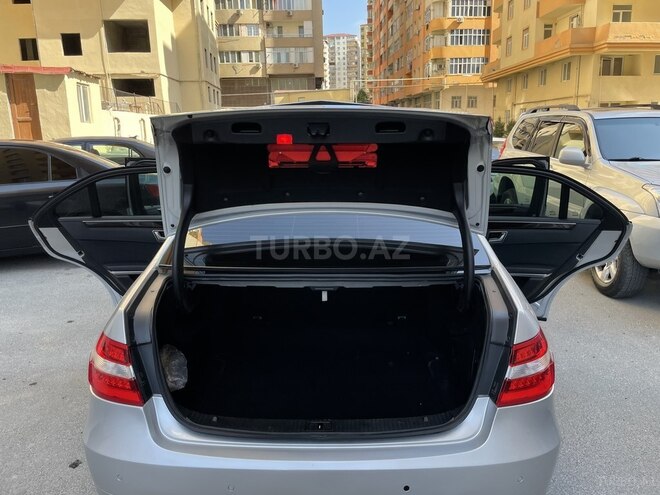 Mercedes E 220 2011, 281,000 km - 2.2 l - Bakı