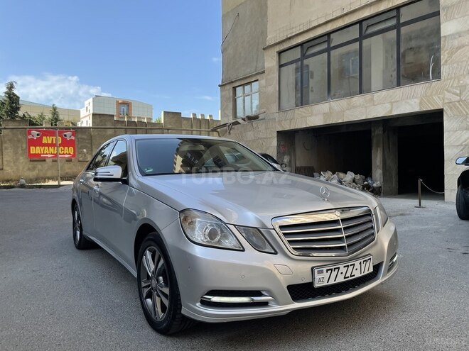 Mercedes E 220 2011, 281,000 km - 2.2 l - Bakı