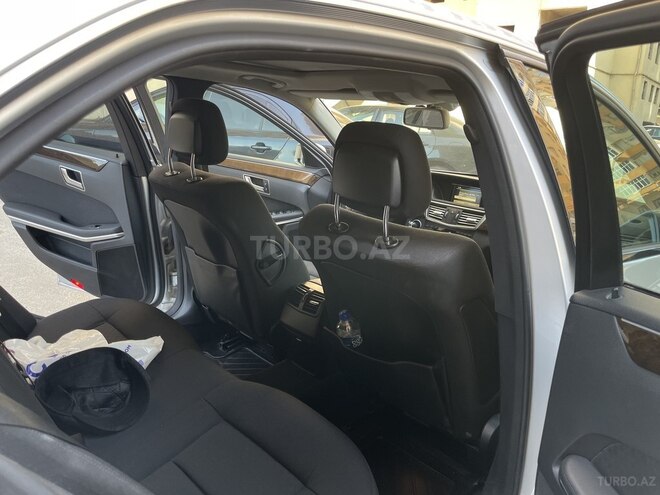 Mercedes E 220 2011, 281,000 km - 2.2 l - Bakı