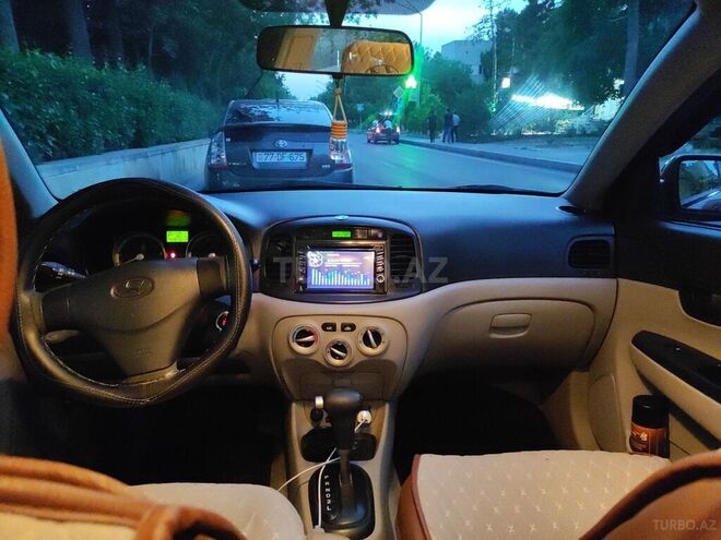 Hyundai Accent 2008, 290,000 km - 1.4 л - Bakı