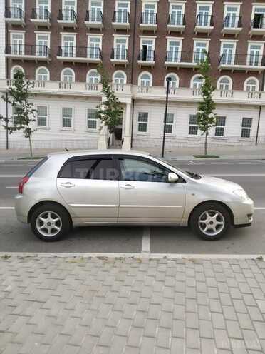 Toyota Corolla 2006, 258,000 km - 1.4 l - Bakı