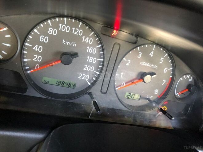 Nissan Sunny 2002, 188,500 km - 1.6 l - Zaqatala