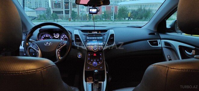 Hyundai Elantra 2014, 79,663 km - 1.8 l - Bakı