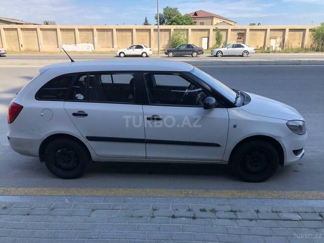 Skoda Fabia 2011, 279,000 km - 1.2 l - Bakı