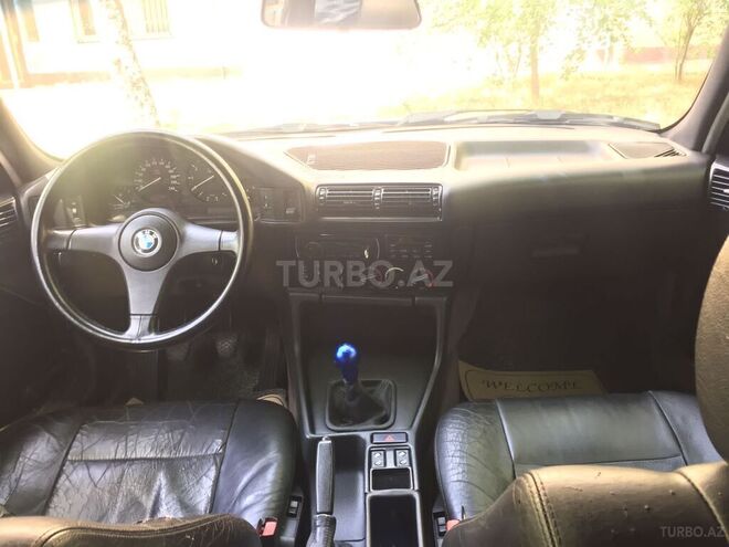 BMW 520 1991, 280,000 km - 2.0 л - Bakı