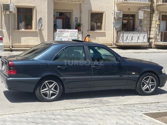 Mercedes C 200 1998, 240,000 km - 2.0 l - Bakı