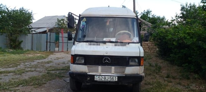 Mercedes 308 D 1997, 450,000 km - 2.5 l - Ağcabədi